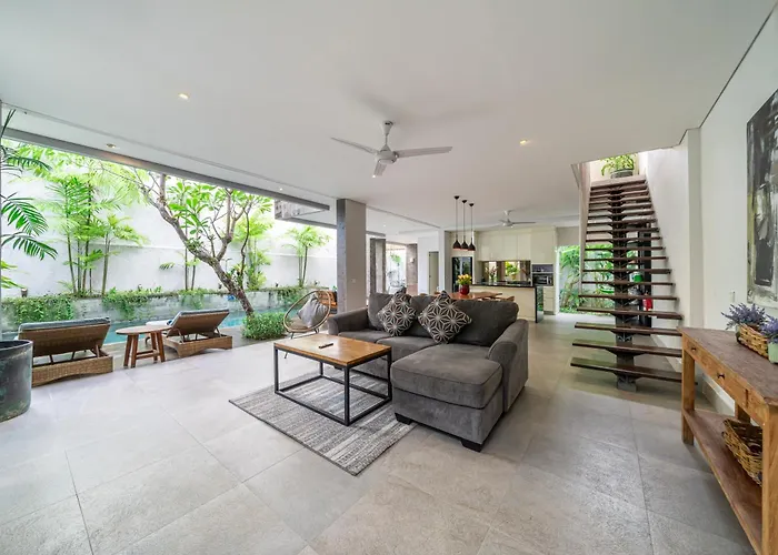 Jekumah Villa