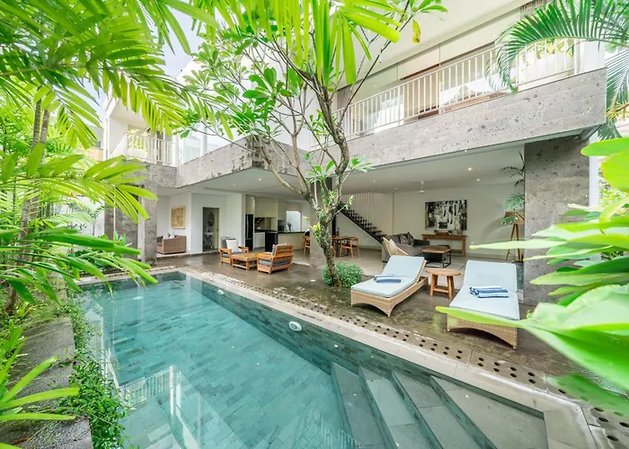 Jekumah * Seminyak