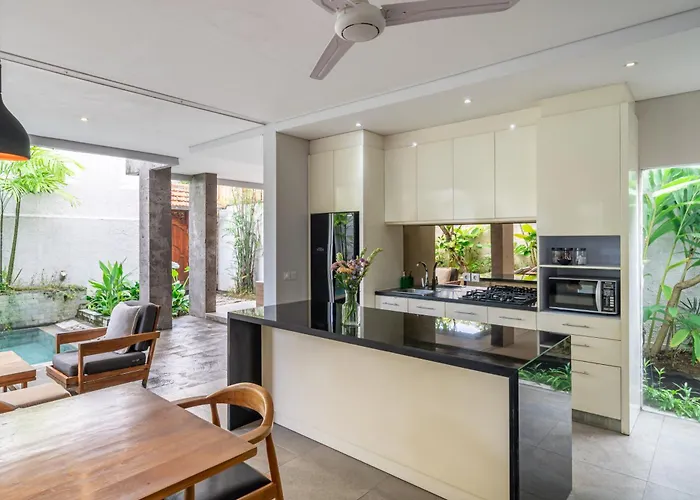 Jekumah Villa